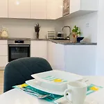 Апартаменты Zawia Apartman
