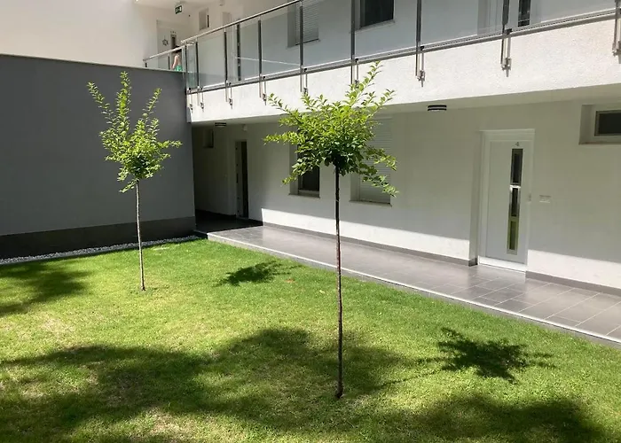 Lejlighed Zawia Apartman Balatonföldvár